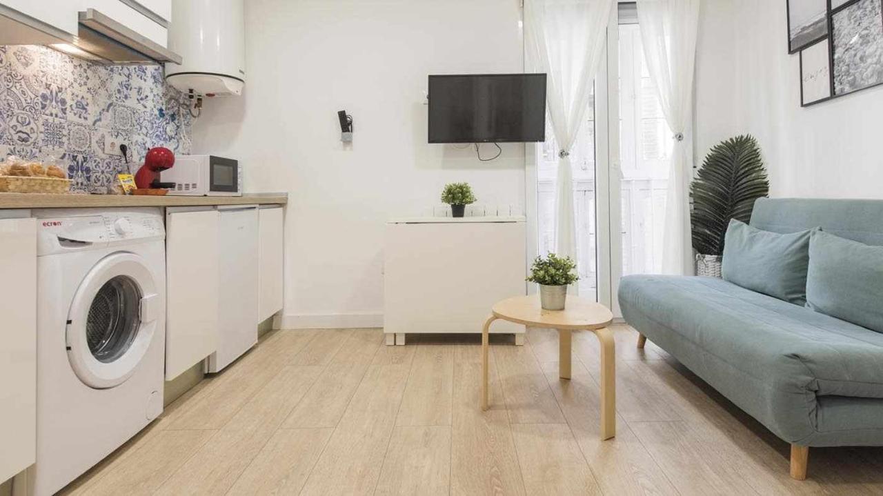 Apartamentos Dimax By Toledo Ap Exterior photo