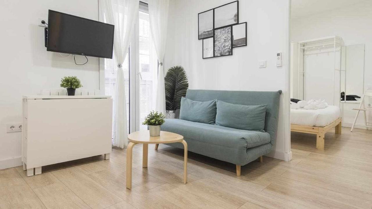 Apartamentos Dimax By Toledo Ap Exterior photo